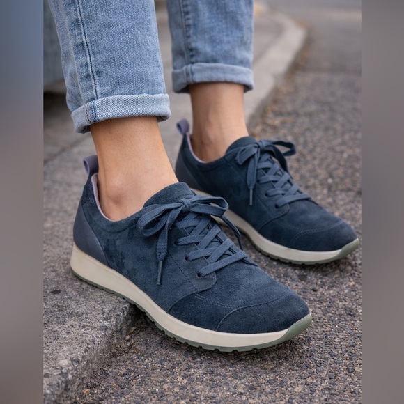 Munro Shoes - Munro Monique MW0137 Blue Suede Lace-Up Shoes Women’s 11 / EU 41 Comfort Walking